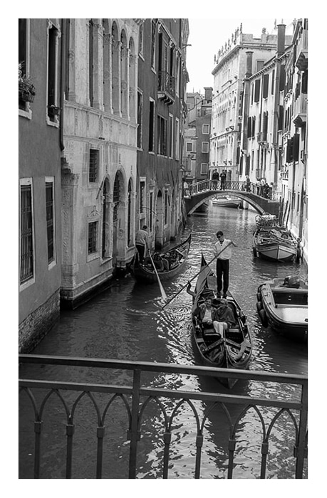 Un canal à Venise 02 (Tirage d’art limité à 9 exemplaires)